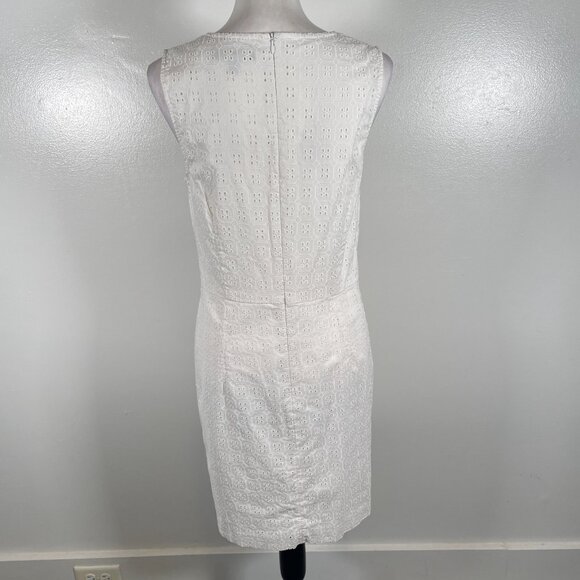 Banana Republic Sheath Dress Womens Size 10 White Eyelet Round Neck Back Zip - Picture 8 of 15